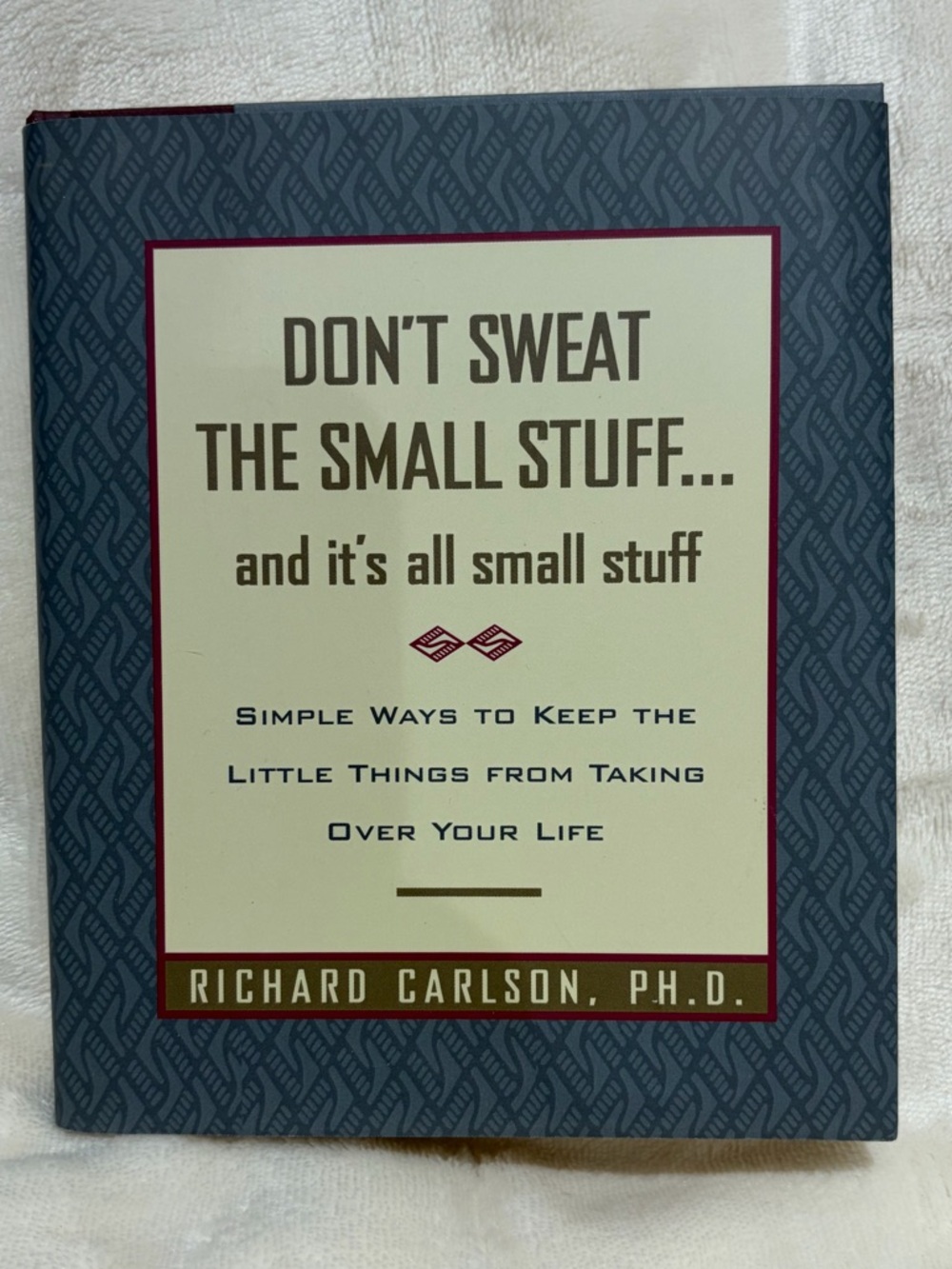 5/$7 📚 Don’t Sweat The Small Stuff (book)